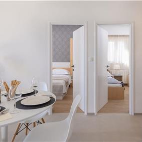 6 Bedroom Waterfront Villa with Pool in Uvala Ljubljeva near Trogir, Sleeps 12-13